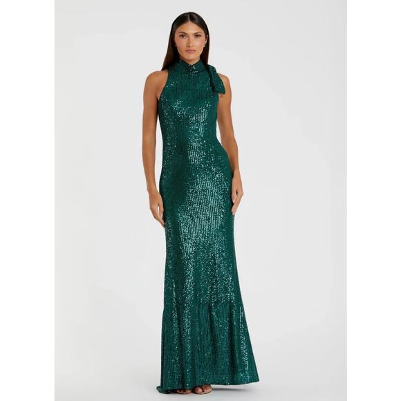 Ieena for Mac Duggal  Green Soft Tie Halter Neck Sequin Gown - Size 2 - NWT - Picture 1 of 5